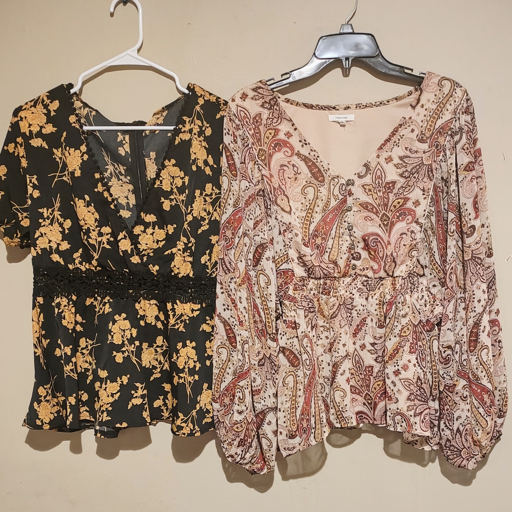 Floral and Paisley Women Tops Set